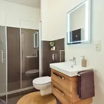 公寓 Luxus - Perfekt Fuer Familien & Gruppen - Zentrale Lage & Parkplatz 巴特索登-阿伦多夫