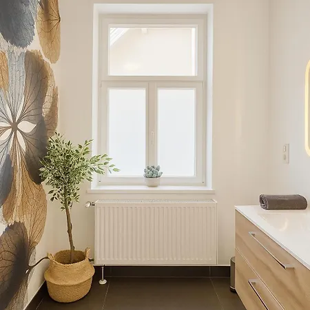 Luxus - Perfekt Fuer Familien & Gruppen - Zentrale Lage & Parkplatz Appartamento *