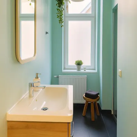 Luxus - Perfekt Fuer Familien & Gruppen - Zentrale Lage & Parkplatz Appartamento