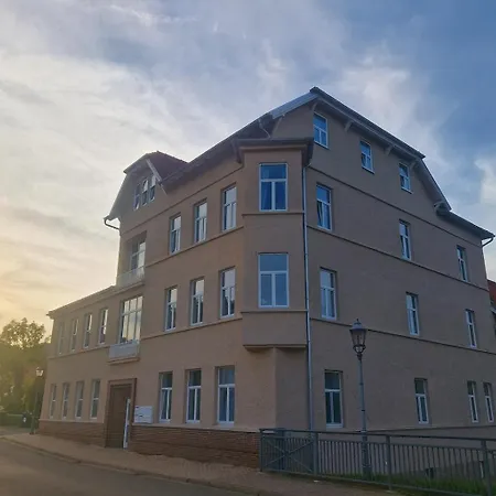 Luxus - Perfekt Fuer Familien & Gruppen - Zentrale Lage & Parkplatz