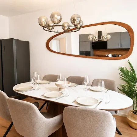 Premium Feelgood Gruppenapartments Fuer Familien & Freundesgruppen - Urlaub Im Kurort In Zentraler Lage Deutschlands Lejlighed