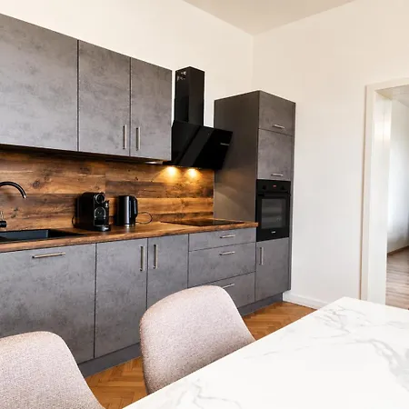 Premium Feelgood Gruppenapartments Fuer Familien & Freundesgruppen - Urlaub Im Kurort In Zentraler Lage Deutschlands *
