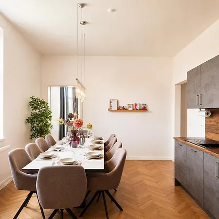 Apartman Premium Feelgood Gruppenapartments Fuer Familien & Freundesgruppen - Urlaub Im Kurort In Zentraler Lage Deutschlands Bad Sooden-Allendorf