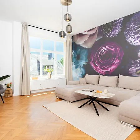 Feelgood Premium Gruppenapartments Fuer Familien & Freundesgruppen - Urlaub Im Kurort In Zentraler Lage Deutschlands Διαμέρισμα *