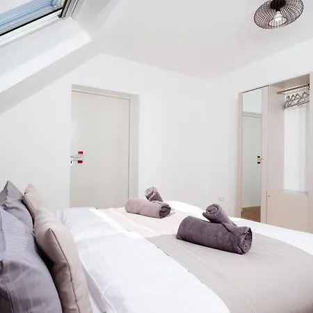 Feelgood Premium Gruppenapartments Fuer Familien & Freundesgruppen - Urlaub Im Kurort In Zentraler Lage Deutschlands *