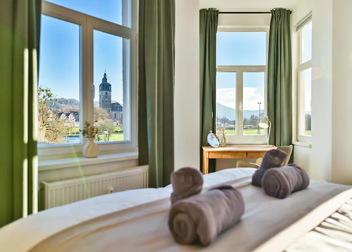 Luxus - Perfekt Fuer Familien & Gruppen - Zentrale Lage & Parkplatz