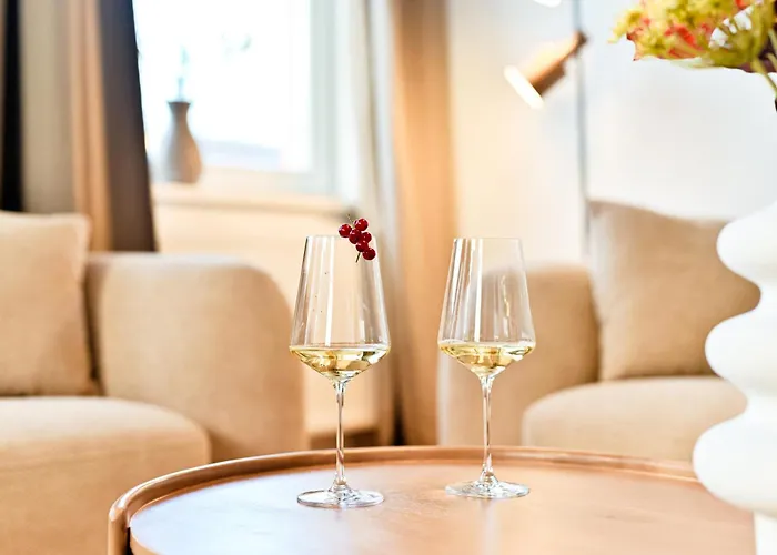 Apartment Luxus - Perfekt Fuer Familien & Gruppen - Zentrale Lage & Parkplatz *