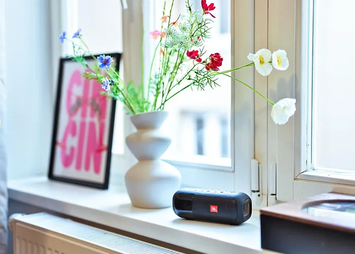 Luxus - Perfekt Fuer Familien & Gruppen - Zentrale Lage & Parkplatz Apartment *